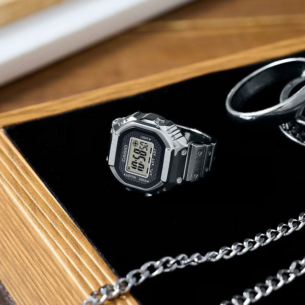 Reloj Anillo Casio 50 Aniversario CRW-001-1ER